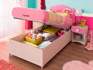 Детская кровать розового цвета раскладная